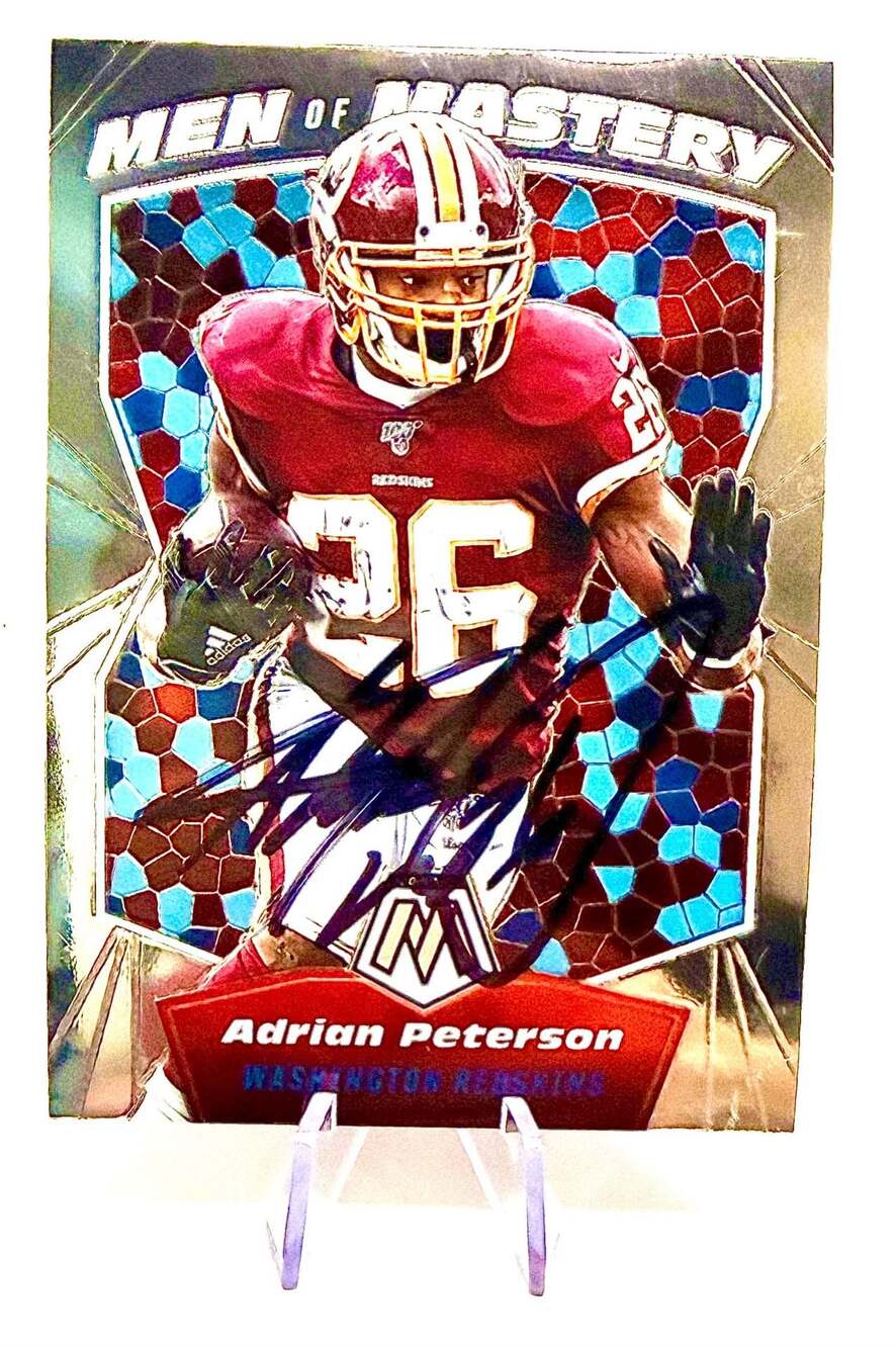 Adrian Peterson 2020 Panini Mosaic Men of Mastery IP on Card Auto Football Card
